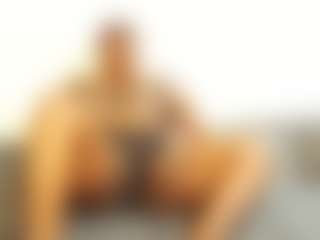 Busty42DDZA's Live Sex Cam Show