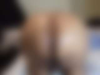 iAndroMedia's Live Sex Cam Show