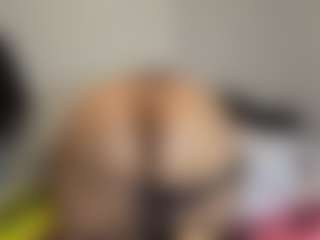 iAndroMedia's Live Sex Cam Show