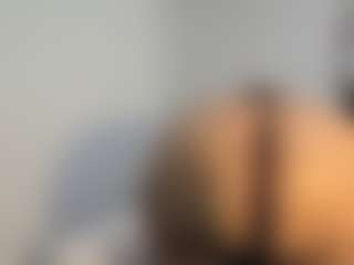 iAndroMedia's Live Sex Cam Show