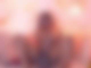Live cam show with nylaroyale-cr - Moaning on Camsoda