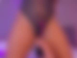 selena-monroy's Live Sex Cam Show