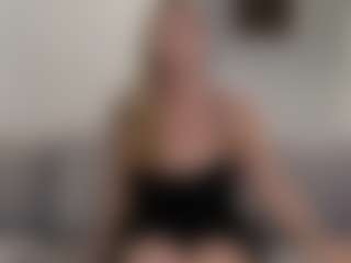 KatieKampbell's Live Sex Cam Show