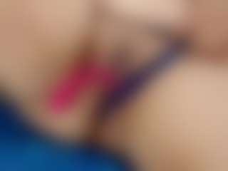 Live cam show with MadisonCopers - Big Tits on SxyPornLive