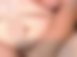 Live cam show with MadisonCopers - Big Clit on Big Tits