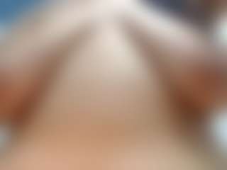 Live cam show with MadisonCopers - Grandes Tetas on Milfs Live