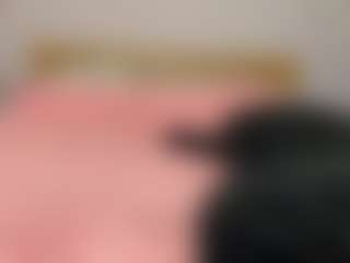 EldoraSebero's Live Sex Cam Show