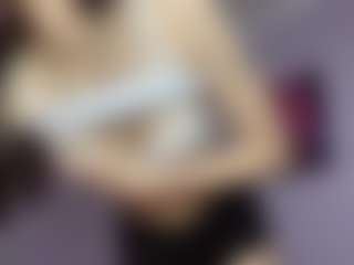 EldoraSebero's Live Sex Cam Show