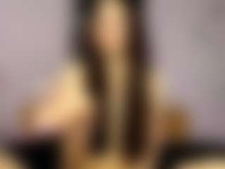 EldoraSebero's Live Sex Cam Show