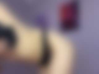 Live cam show with EldoraSebero - Fuck Machine on Latina Girls