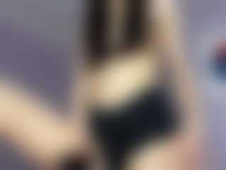 EldoraSebero's Live Sex Cam Show