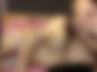 EldoraSebero's Live Sex Cam Show