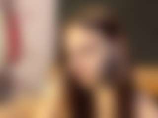 EldoraSebero's Live Sex Cam Show