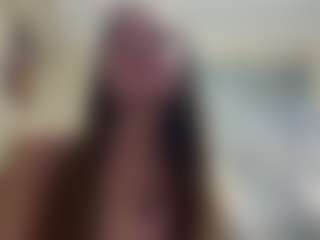 FayeSchoenhals's Live Sex Cam Show