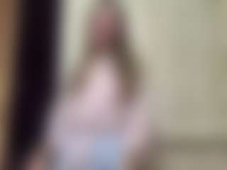 Live cam show with FayeSchoenhals - Athletic on thefappeningchat.com