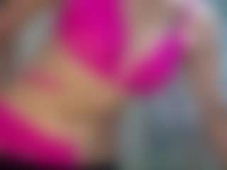 Live cam show with FayeSchoenhals - Brown Hair on Milfs Live