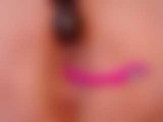 Live cam show with ivyTaylor - Granny on CamwithHer