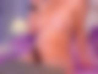 Live-Cam-Show mit ivyTaylor - Granny Squirt auf Camsoda
