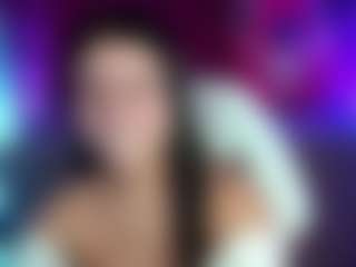 Live cam show with juliana-diamond - Moaning on Soda Cam
