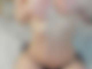 ShelleyCloughly's Live Sex Cam Show