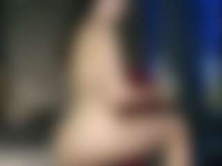 Live cam show with donatta - Teasing on Camsoda
