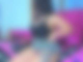 Alana61's Live Sex Cam Show