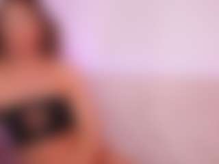 NaomiAmora's Live Sex Cam Show