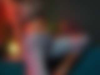 Live cam show with NaomiAmora - Small Tits on hrnylive.com