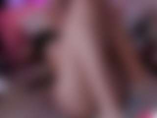 Live cam show with ateneaklett1 - Green Eyes on https://playwithruby.com