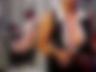 Julianewell's Live Sex Cam Show