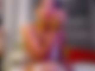 Julianewell's Live Sex Cam Show
