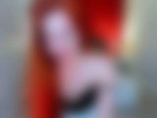 Live cam show with BloomAndFun - Red Hair on livesuperchat.net