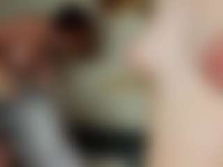 ClarisaFerencz's Live Sex Cam Show