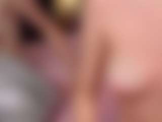 ClarisaFerencz's Live Sex Cam Show