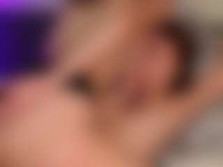 ClarisaFerencz's Live Sex Cam Show
