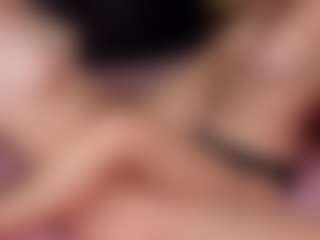 ClarisaFerencz's Live Sex Cam Show