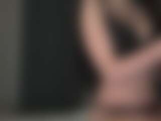 submissivebunny18's Live Sex Cam Show