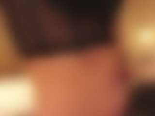 Live cam show with Avie - Joi on justonemore.cc