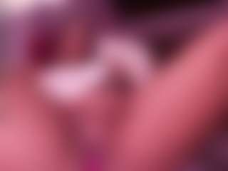 Live cam show with Brianna harper - Striptease Latina on Fit Hotties | colombia