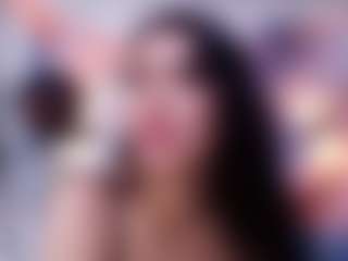 crystal-love18's Live Sex Cam Show
