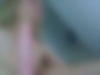 Live cam show with IceBlueBabe - Blue Eyes on Instabang