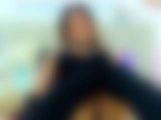 Live cam show with Marcella Castelli - Average on SpankPalCams