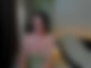 Live cam show with Aurora-Temptiaaa - Upskirt on Adult Interactions