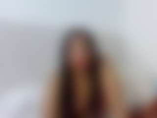 GoldenIsabella's Live Sex Cam Show