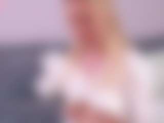 Live cam show with HeyBecky - Sweet on Camsoda