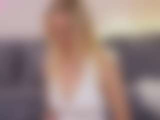 Live cam show with HeyBecky - Sweet on Camsoda.co
