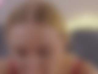 Live cam show with HeyBecky - Sweet on xfollow cams