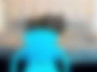Kiara-Cruz's Live Sex Cam Show