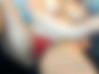 Live cam show with Kiara-Cruz - Smoking on sexylive.show