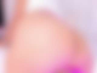 Live cam show with LucieMiller - Ass Clapping on Camsoda